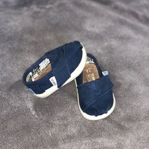 Baby Toms Size 3 Navy Blue